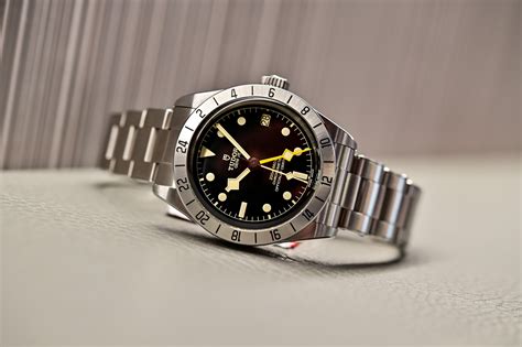 【F】 Revisiting The Tudor Black Bay Pro — The .